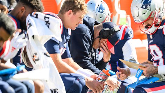 FINAL: Saints 34, Patriots 0 - Mac Jones pick-6, Saints big plays put NE in huge hole taken at Gillette Stadium (Patriots)